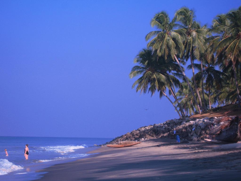 Hill Top Ayurvedic Beach Resort Варкала Экстерьер фото